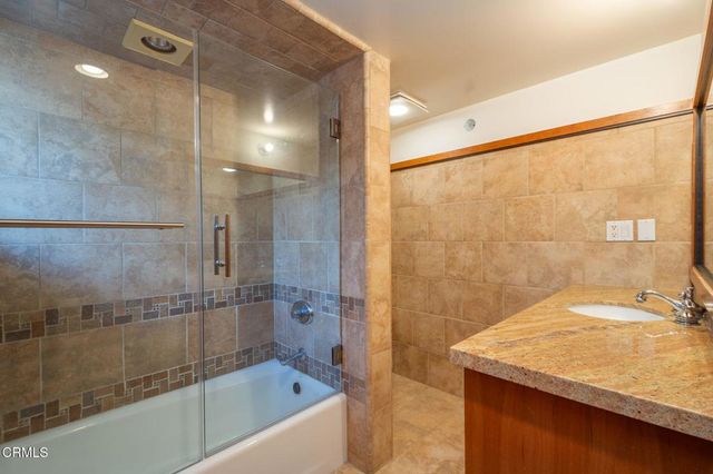 251 Palomares Avenue, Ventura, CA 93003