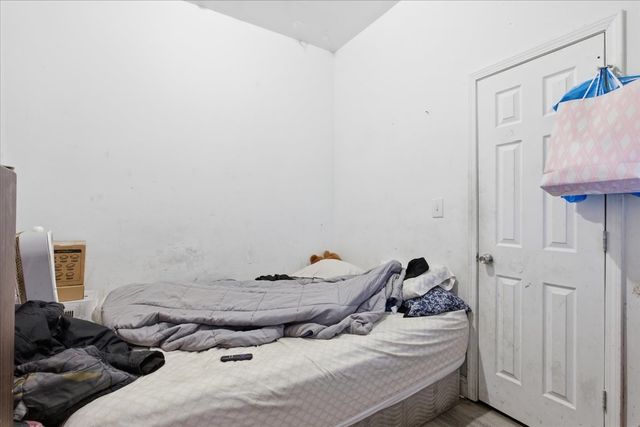 5624 S Lowe Avenue, Chicago, IL 60621