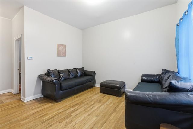 5624 S Lowe Avenue, Chicago, IL 60621