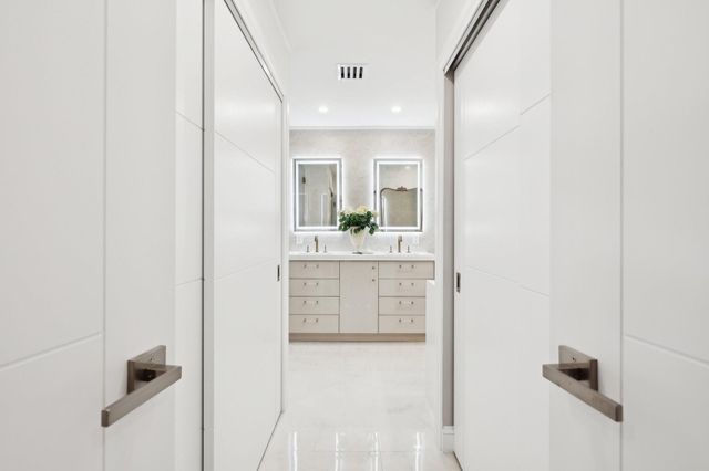 2510 NE 47th St, Fort Lauderdale, FL 33308