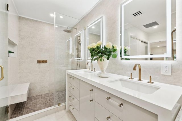 2510 NE 47th St, Fort Lauderdale, FL 33308