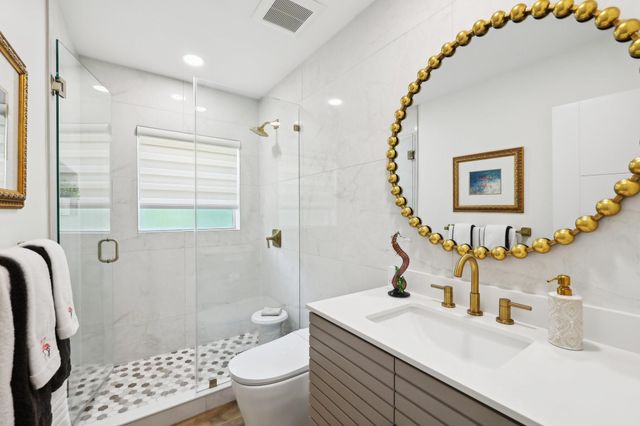 2510 NE 47th St, Fort Lauderdale, FL 33308