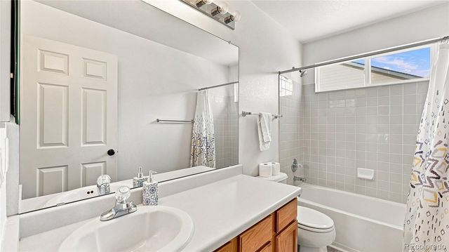 2918 S Zeno Way, Aurora, CO 80013