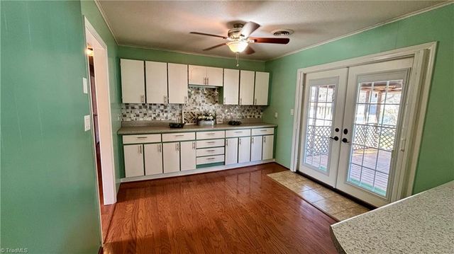 3948 Valley Drive, Sophia, NC 27350