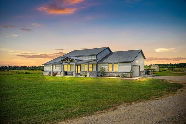 655 County Road 2285, Cleveland, TX 77327