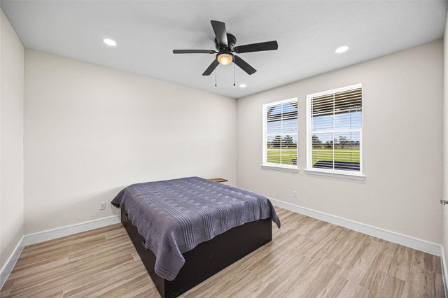 655 County Road 2285, Cleveland, TX 77327