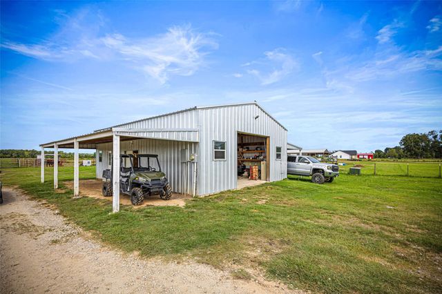 655 County Road 2285, Cleveland, TX 77327