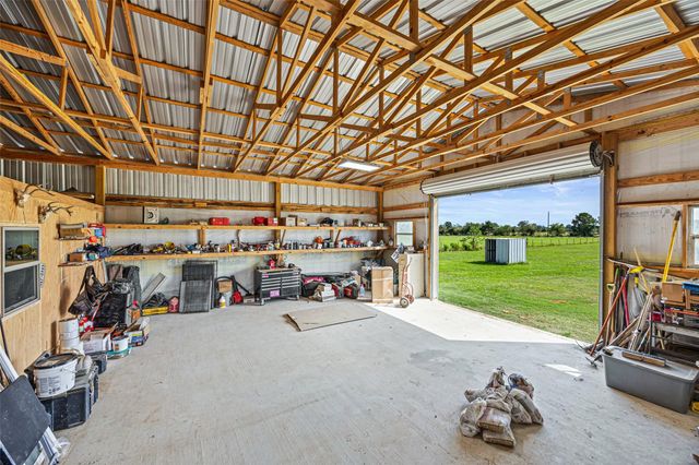 655 County Road 2285, Cleveland, TX 77327