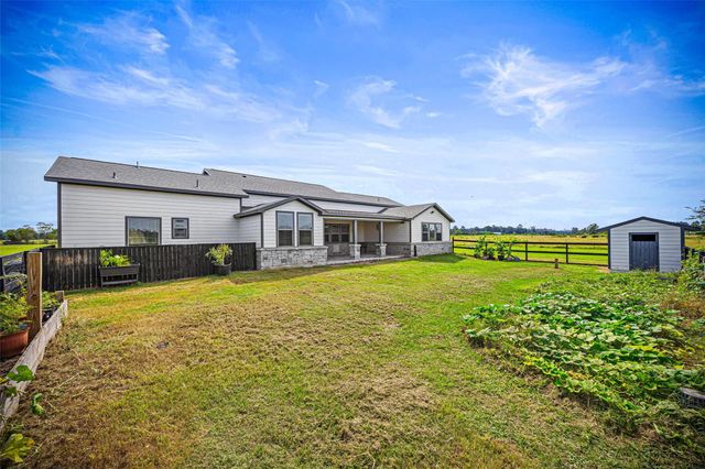 655 County Road 2285, Cleveland, TX 77327