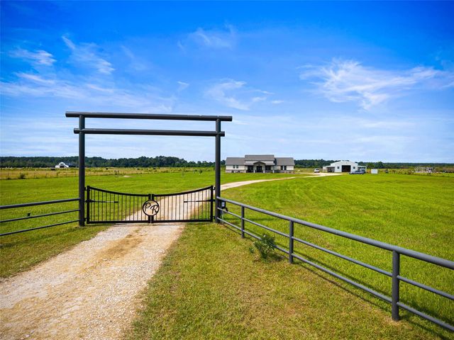 655 County Road 2285, Cleveland, TX 77327