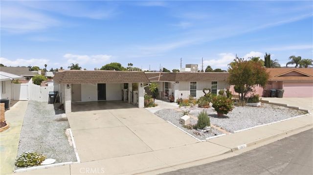 25920 Roanoke, Menifee, CA 92586