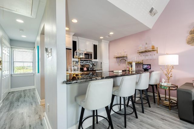 31 Dana Drive, Galveston, TX 77554