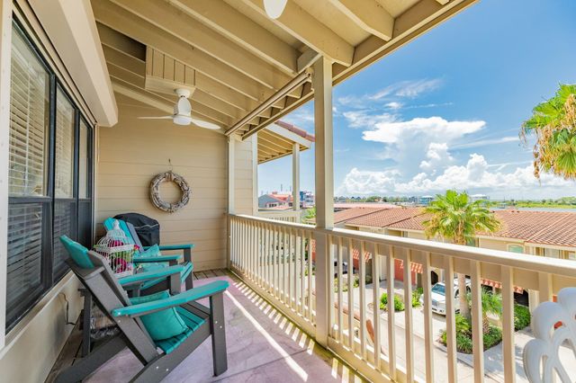 31 Dana Drive, Galveston, TX 77554