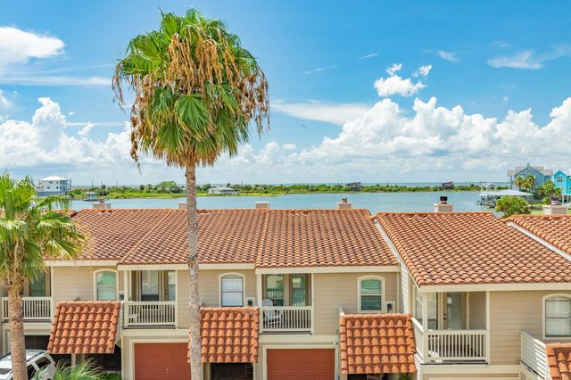 31 Dana Drive, Galveston, TX 77554