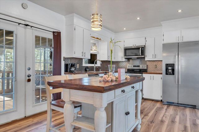 920 Ainsley ST, Martinsville, VA 24112