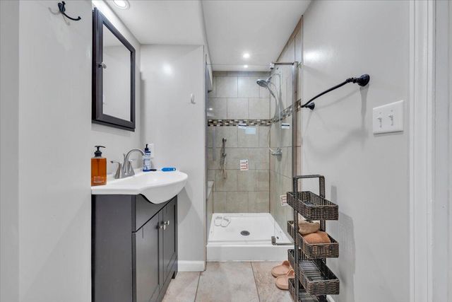 920 Ainsley ST, Martinsville, VA 24112