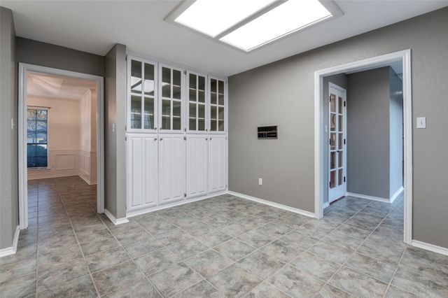 2418 Vista Glen Lane, Carrollton, TX 75007