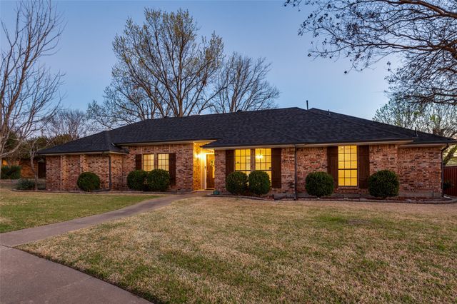 2418 Vista Glen Lane, Carrollton, TX 75007