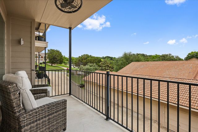 5250 Country Club Drive Q, Granbury, TX 76049