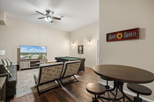5250 Country Club Drive Q, Granbury, TX 76049