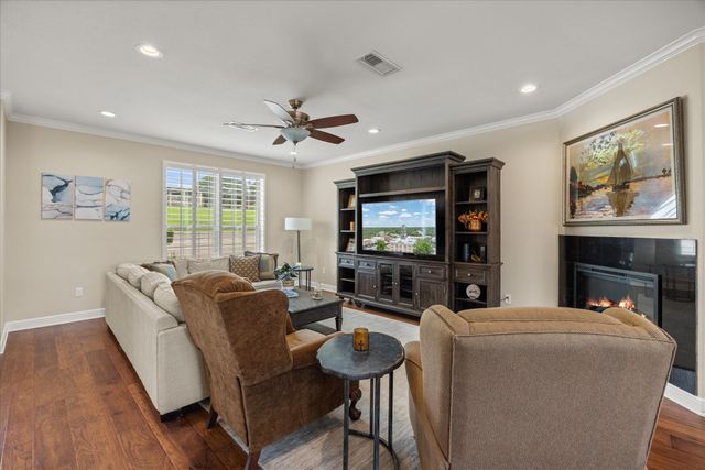 5250 Country Club Drive Q, Granbury, TX 76049