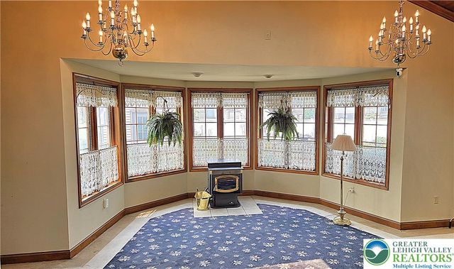 3203 Parkview Drive, Whitehall Twp, PA 18052
