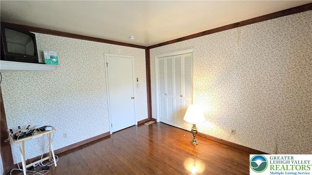 3203 Parkview Drive, Whitehall Twp, PA 18052