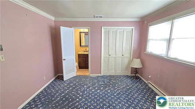 3203 Parkview Drive, Whitehall Twp, PA 18052