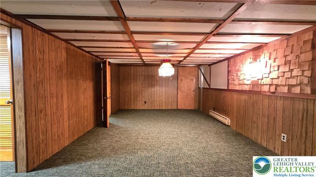 3203 Parkview Drive, Whitehall Twp, PA 18052