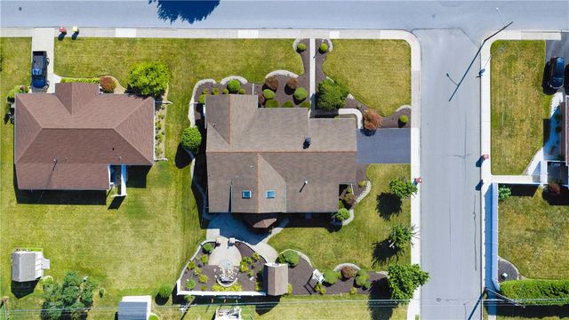 3203 Parkview Drive, Whitehall Twp, PA 18052