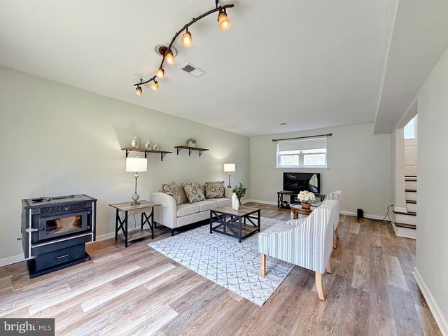 15390 MATTHEWS MANOR RD, Newburg, MD 20664