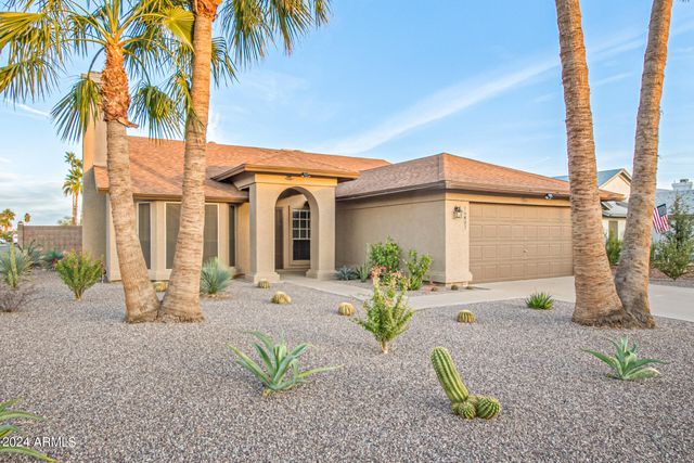 16407 S 44TH Street, Phoenix, AZ 85048
