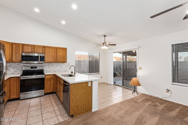16407 S 44TH Street, Phoenix, AZ 85048