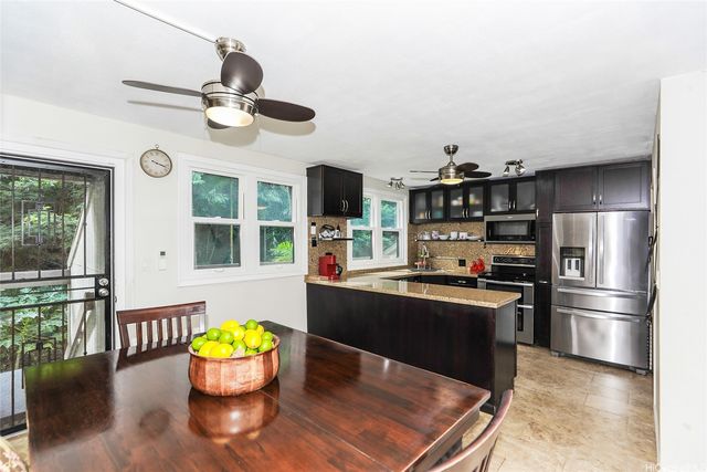 290 Kawaihae Street 209C, Honolulu, HI 96825