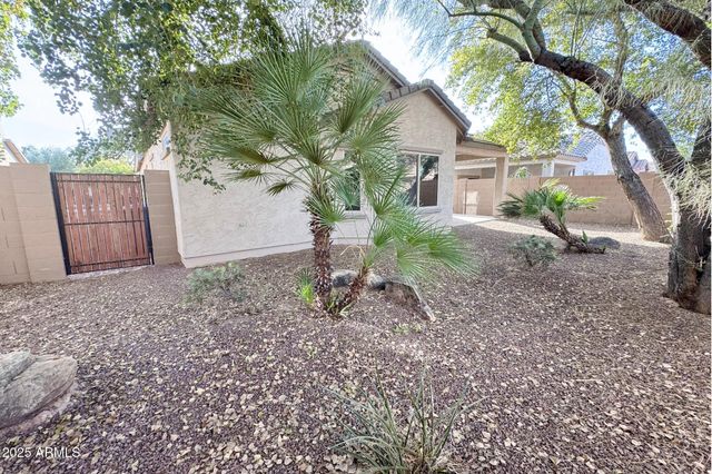 10904 E SEBRING Avenue, Mesa, AZ 85212