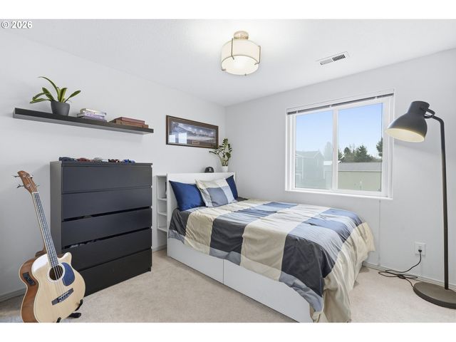 641 Mary Dr, Molalla, OR 97038