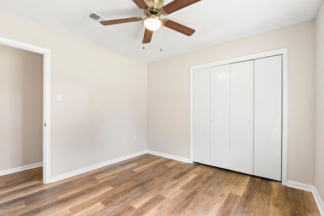 10 W Post Oak Drive, Conway, AR 72034