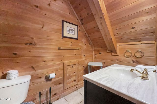 2416 Balsam Circle, Sevierville, TN 37876