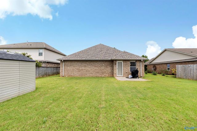 57 Weeping Willow Lane, Decatur, AL 35603