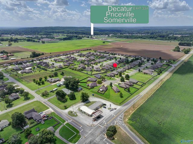 57 Weeping Willow Lane, Decatur, AL 35603