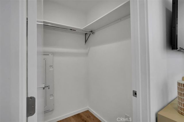 6919 Knowlton Place, Los Angeles, CA 90045