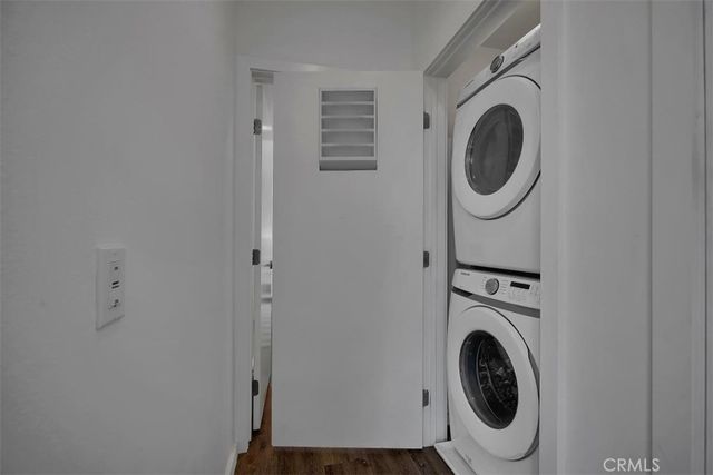 6919 Knowlton Place, Los Angeles, CA 90045
