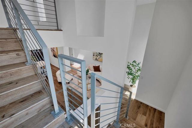 6919 Knowlton Place, Los Angeles, CA 90045