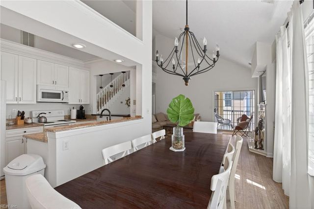 3232 Silver Sands Cir Apt 300, Virginia Beach, VA 23451