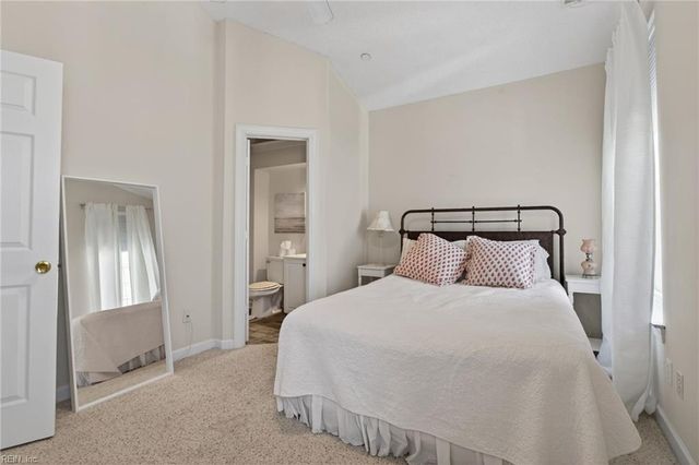 3232 Silver Sands Cir Apt 300, Virginia Beach, VA 23451