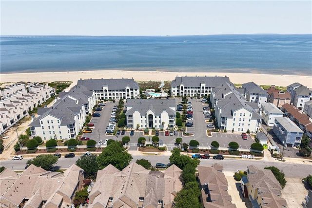 3232 Silver Sands Cir Apt 300, Virginia Beach, VA 23451