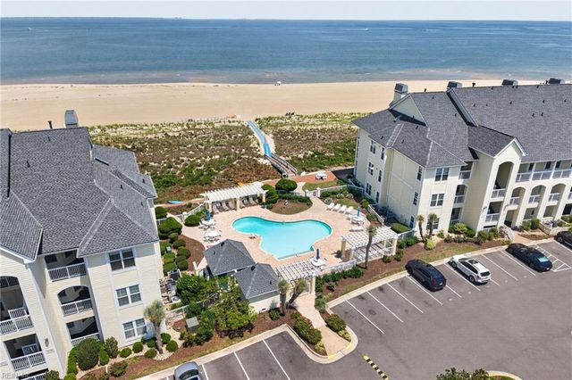 3232 Silver Sands Cir Apt 300, Virginia Beach, VA 23451