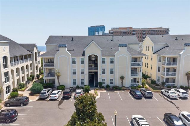 3232 Silver Sands Cir Apt 300, Virginia Beach, VA 23451