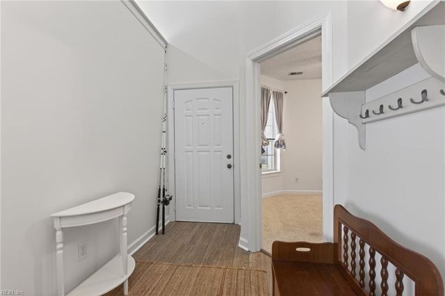 3232 Silver Sands Cir Apt 300, Virginia Beach, VA 23451