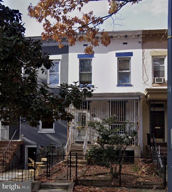 22 14TH ST NE, Washington, DC 20002